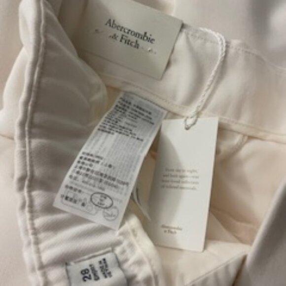 Abercrombie High-Waister Sloan WITH BUCKLE - Picture 6 of 7